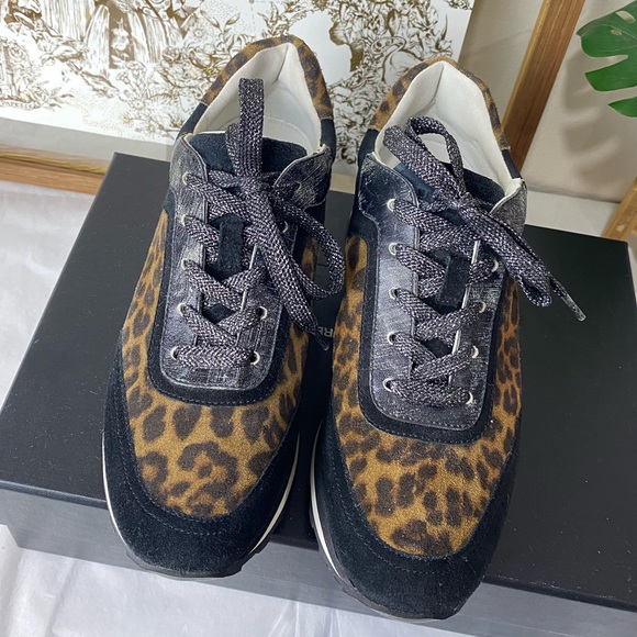 Veronica Beard Leopard Sneaker - Picture 10 of 11